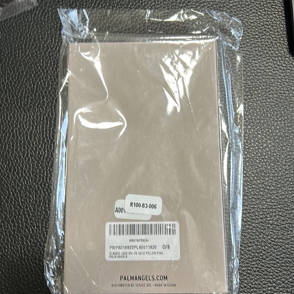 Palm Angels Classic Logo iPhone 12/12 Pro Case in Yellow and Pink NEW - Picture 3 of 4